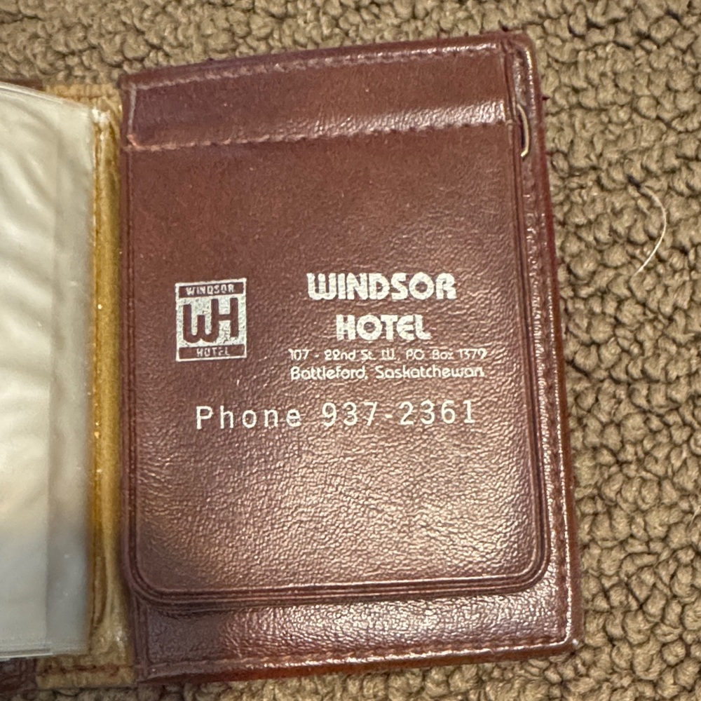 Windsor Hotel Brown Leather Card Holder